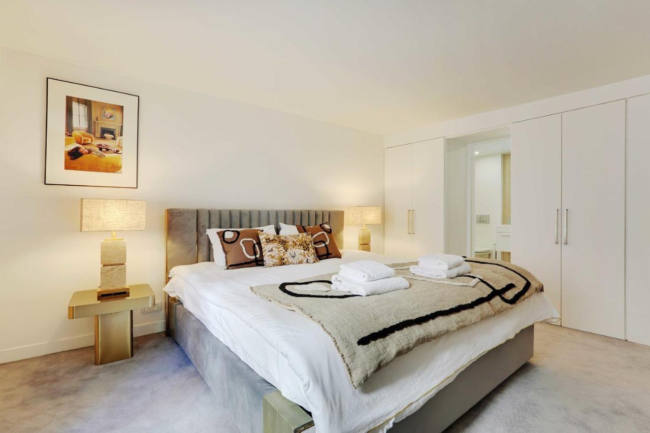Elegant Apartment - 2Bd-6P - Avenue Montaigne Paris Eksteriør billede